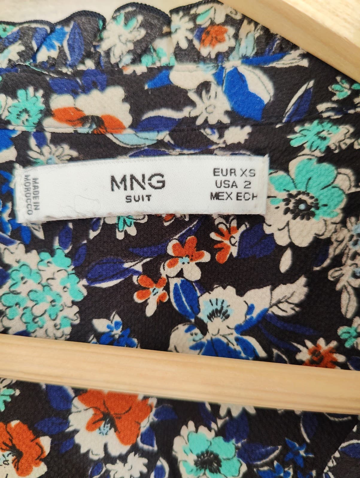 Blouse Zara fleurie bleu marine à col noué – Taille XS — photo 3