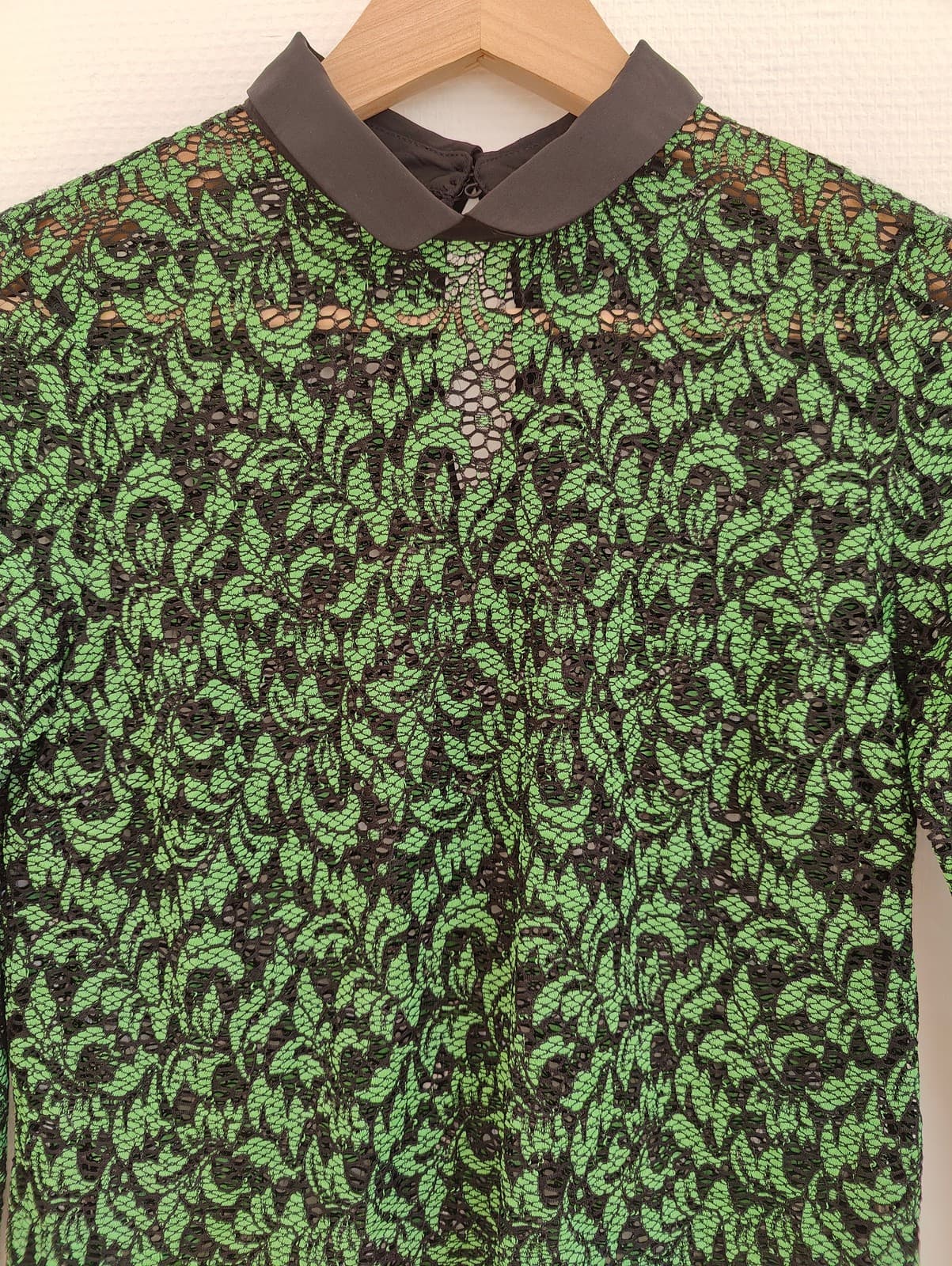 Top en dentelle  verte et noire Zara – Taille S — photo 2