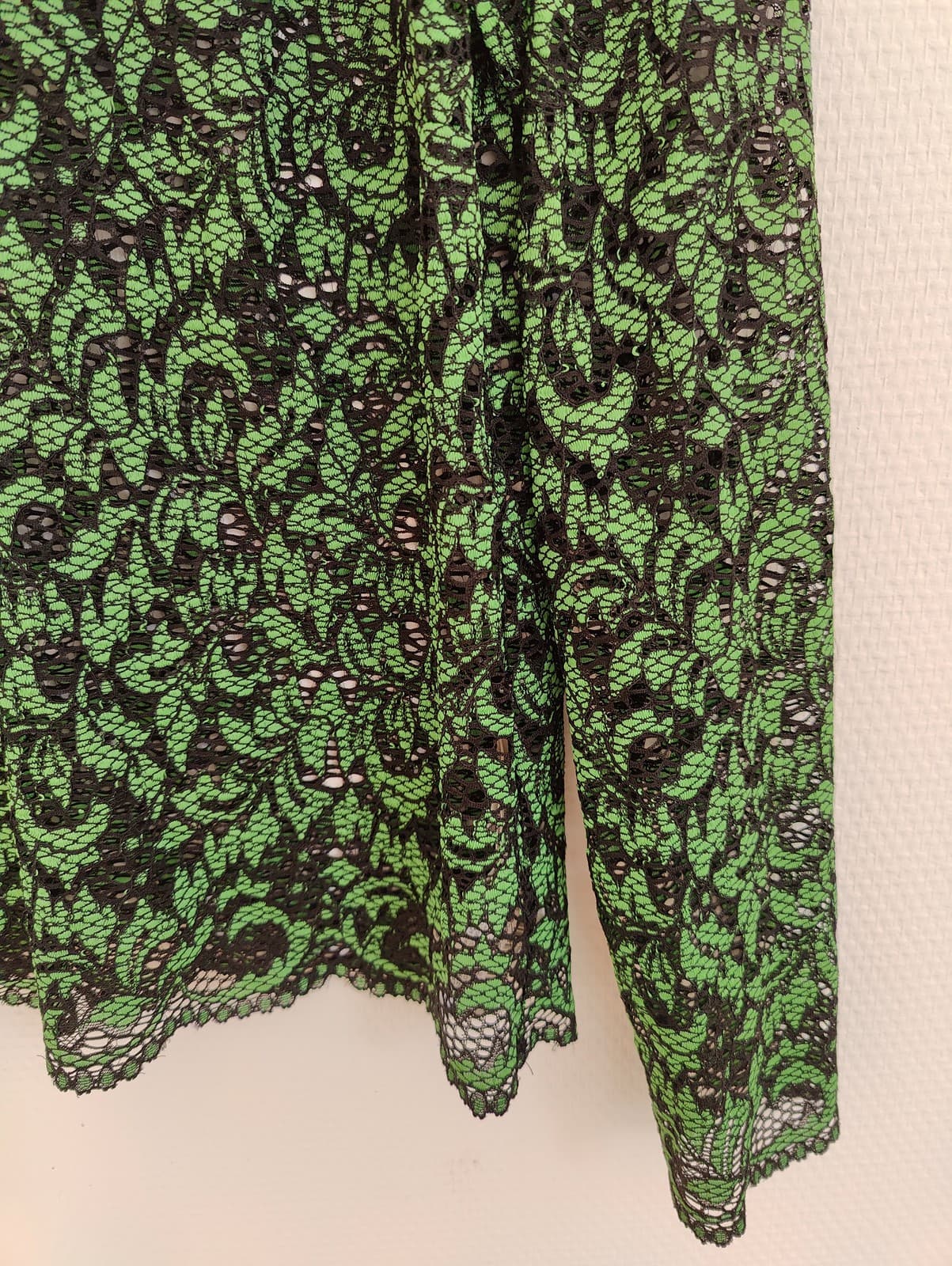 Top en dentelle  verte et noire Zara – Taille S — photo 3