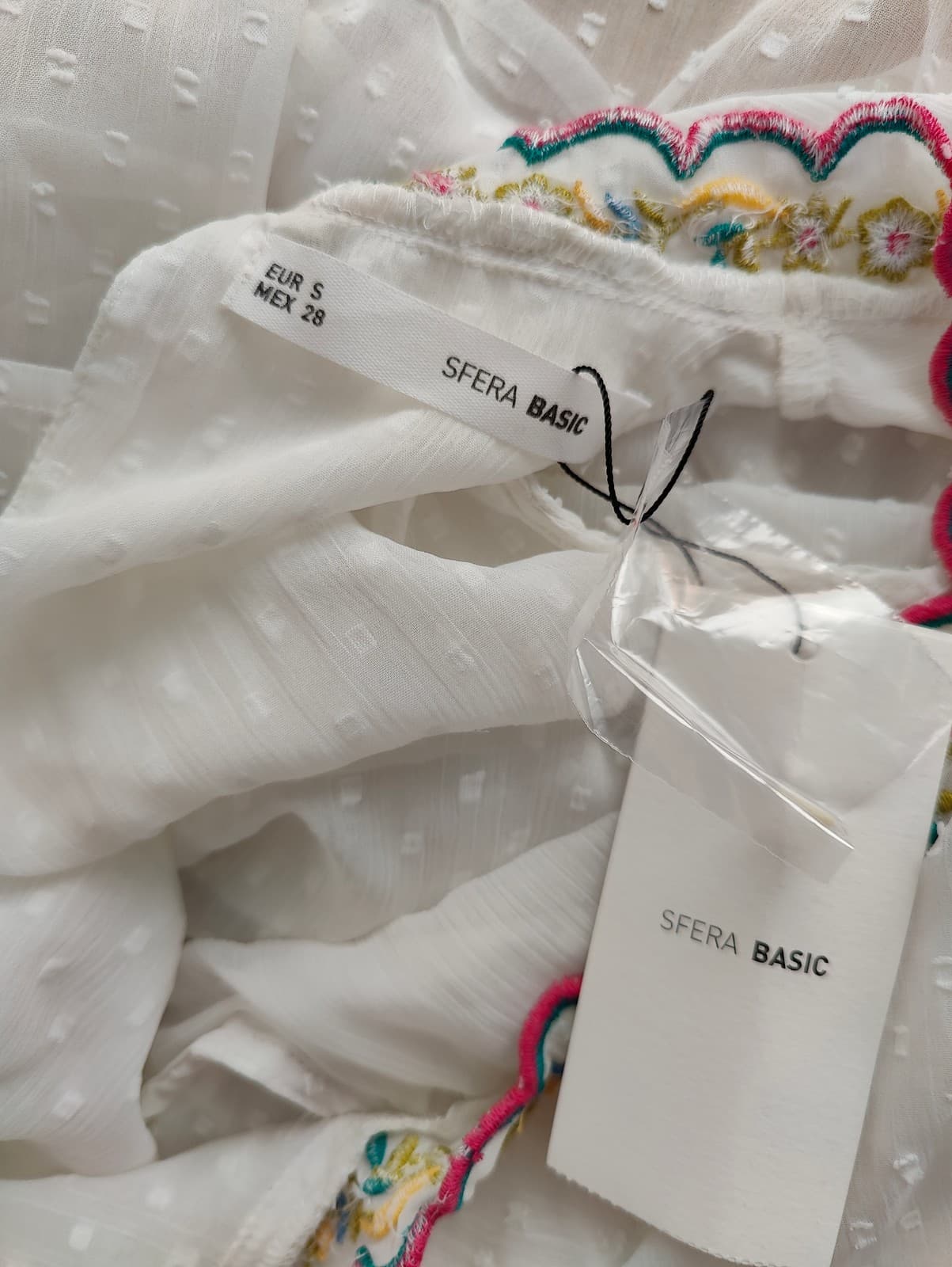 Top sans manches brodé blanc Sfera – Taille S  — photo 5