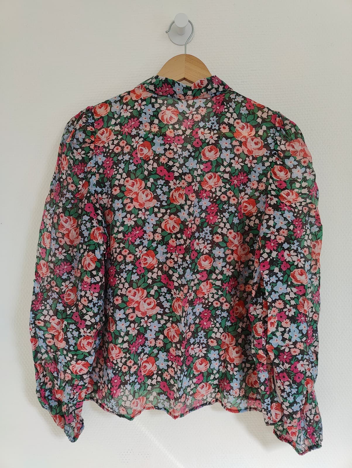 Chemisier fluide à imprimé floral – Taille M — photo 4