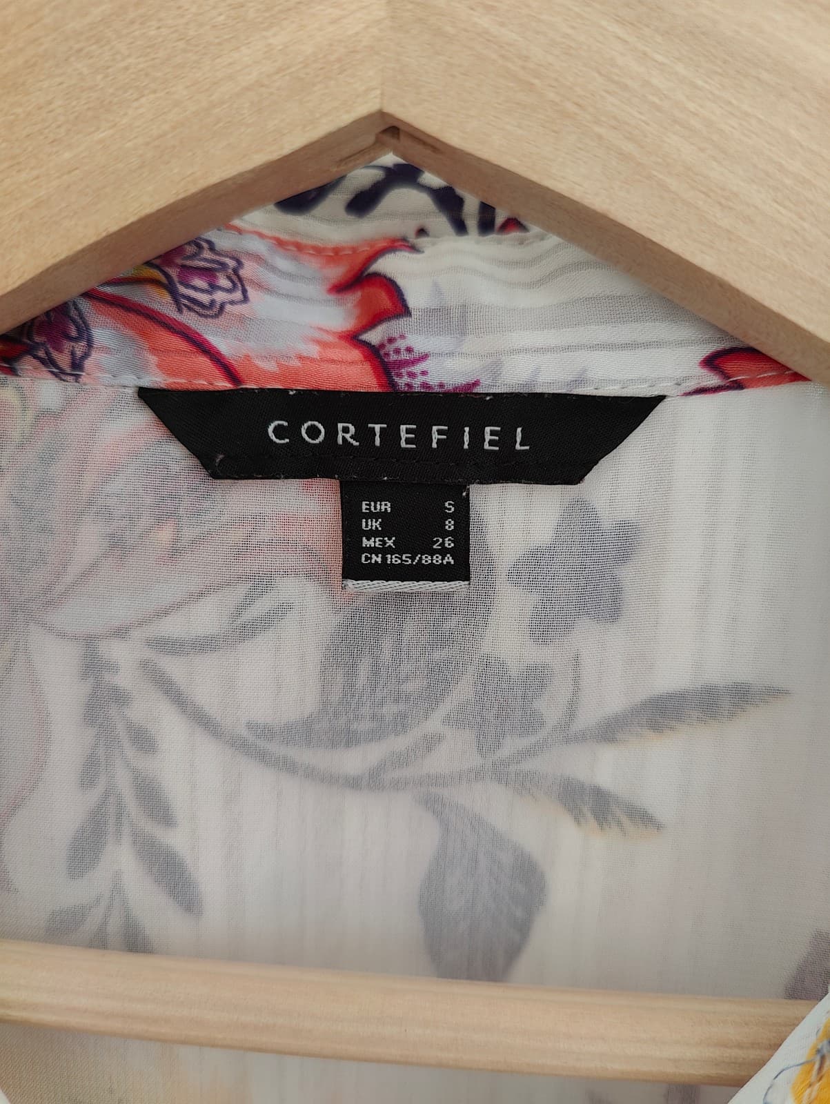 Chemise blanche à fleurs tropicales Cortefiel – Taille S — photo 4
