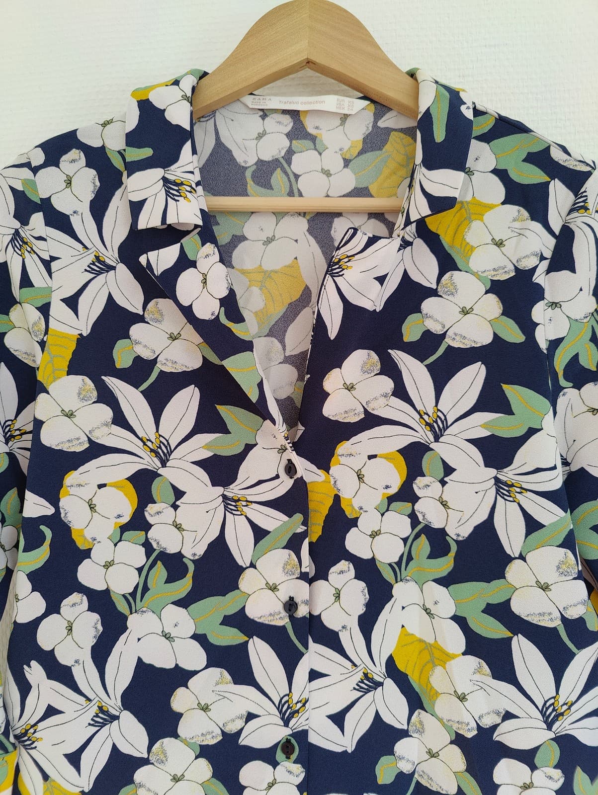Chemisier marine fleurie Zara – Taille XS — photo 3