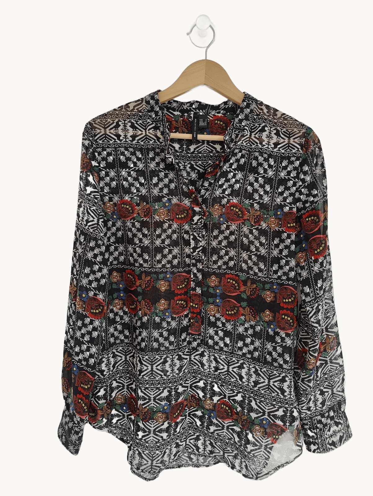 Blouse ethnique fleurie noir et blanc Mango – Taille S — photo 2