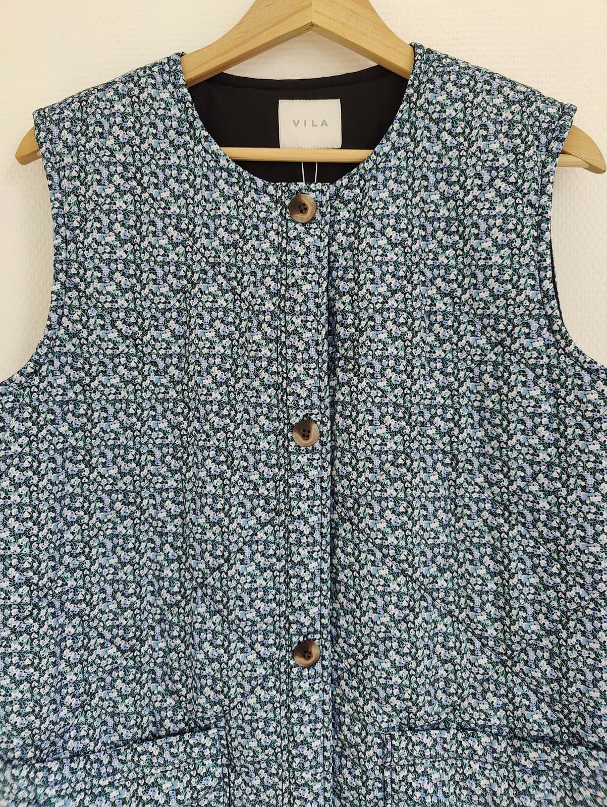 Veste sans manches matelassée à fleurs bleues Vila – Taille 38 — photo 2