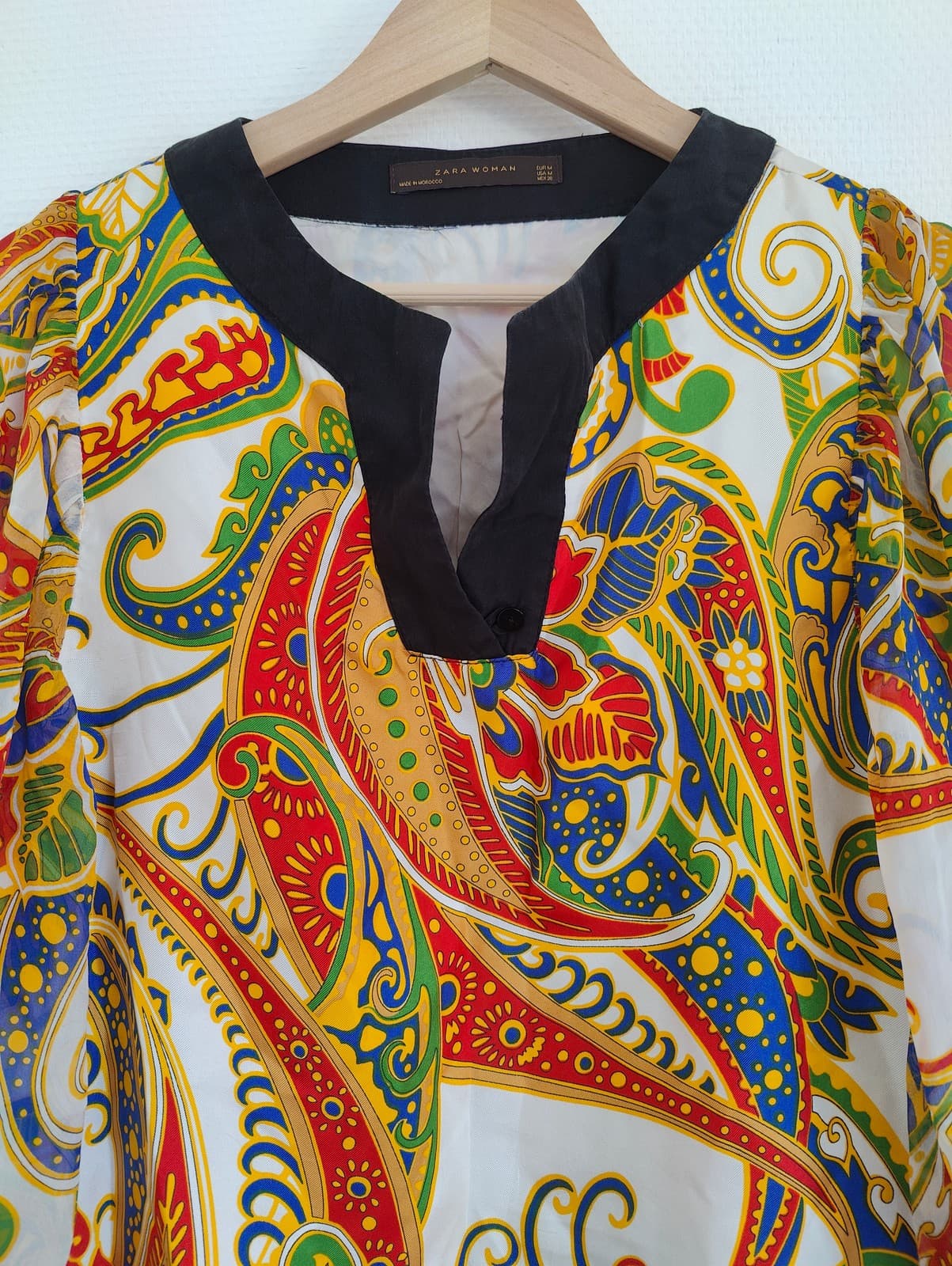 Blouse cachemire multicolore à col noir Zara – Taille M — photo 2