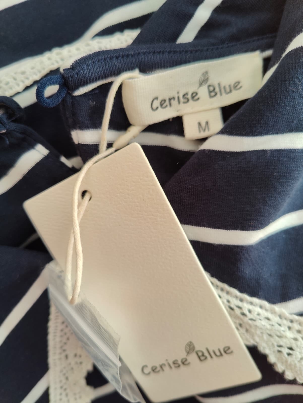 Top marinière Cerise Blue à col Claudine – Taille M — photo 5