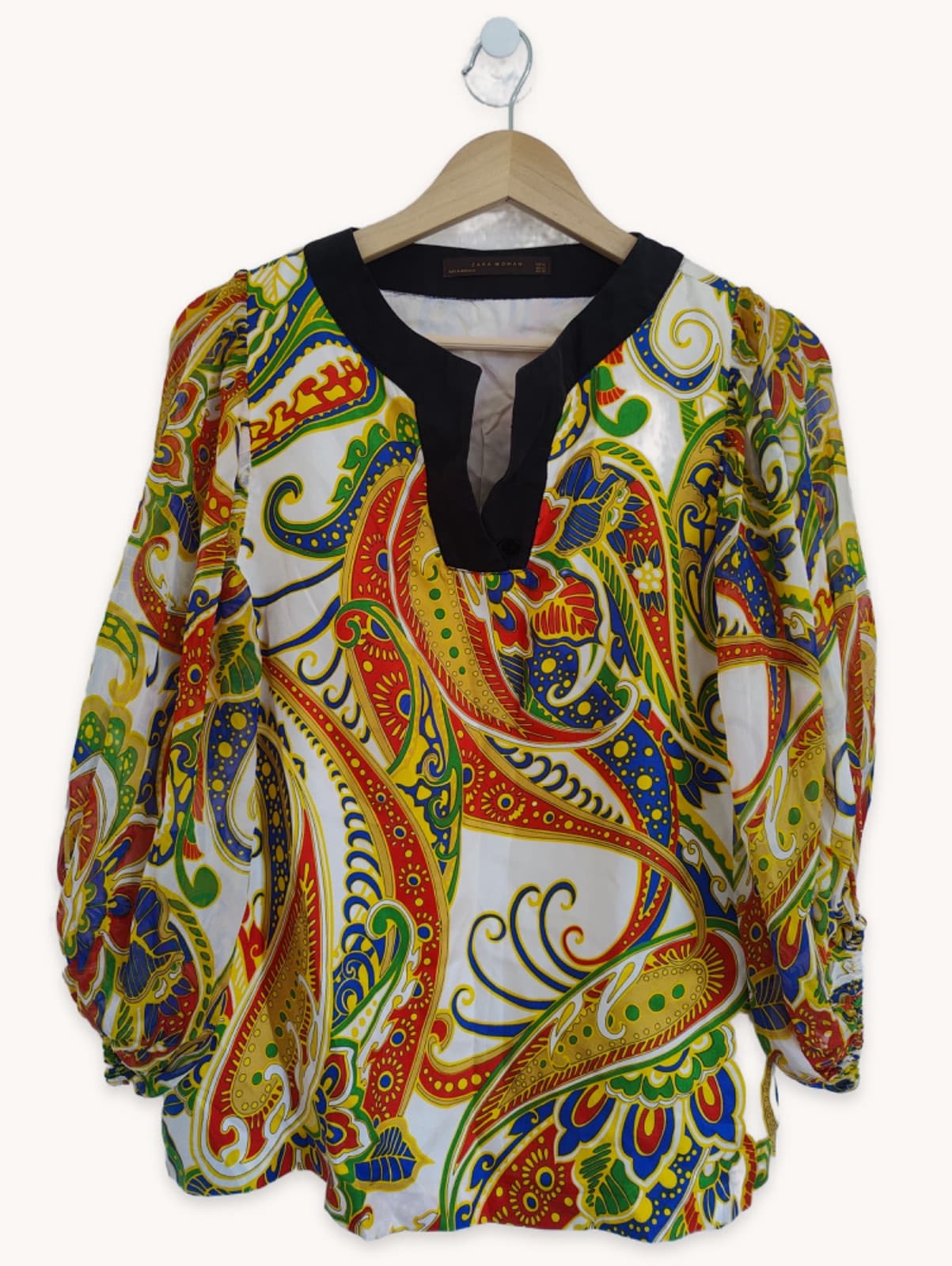 Blouse cachemire multicolore à col noir Zara – Taille M — photo 1