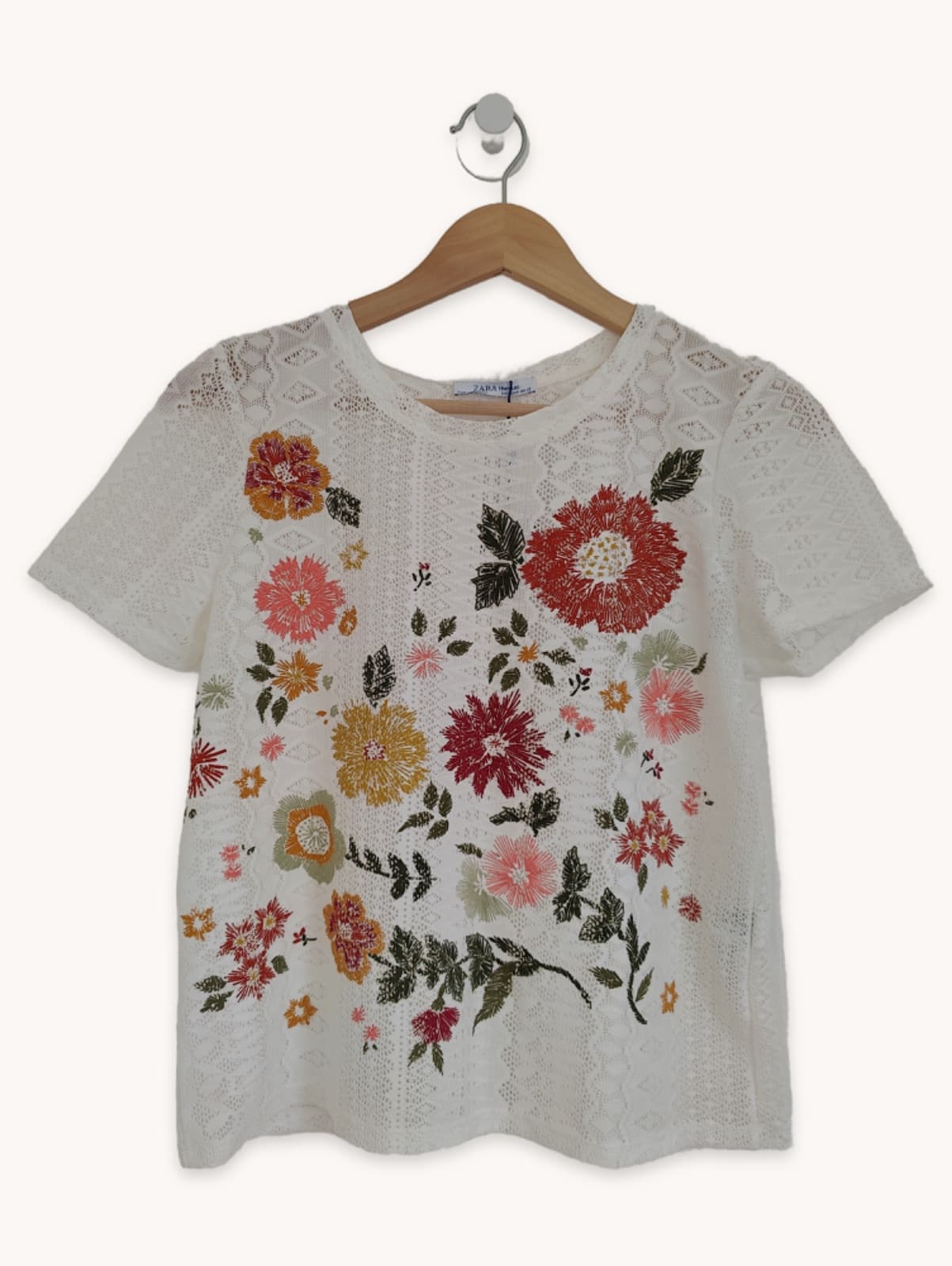 T-shirt en dentelle brodé fleurs Zara – Taille M — photo 2