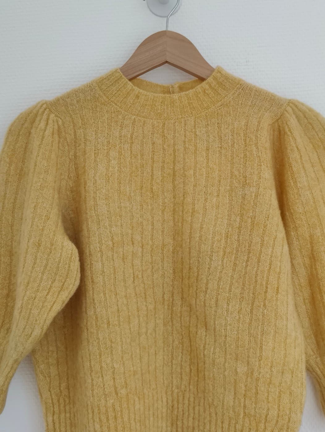 Pull en maille côtelée jaune Sézane – Taille M — photo 3