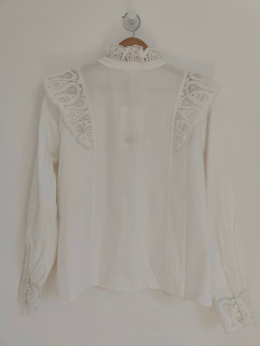 Chemise Sézane en dentelle ajourée – Taille 42 — photo 4