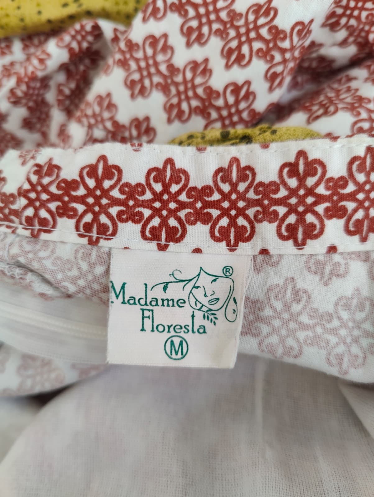 Robe Madame Floresta à imprimé zigzag et fleurs brodées – Taille M — photo 3