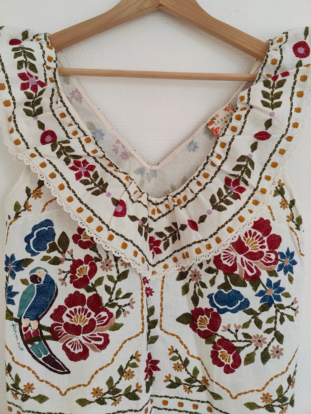 Top Sézane x Farm rio en lin à broderie florale – Taille 40 — photo 2