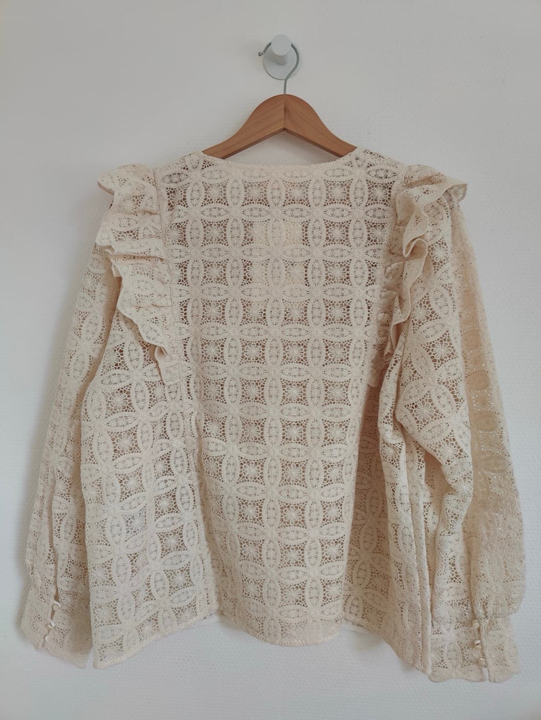 Chemise Sézane en dentelle ajourée – Taille 46 — photo 4