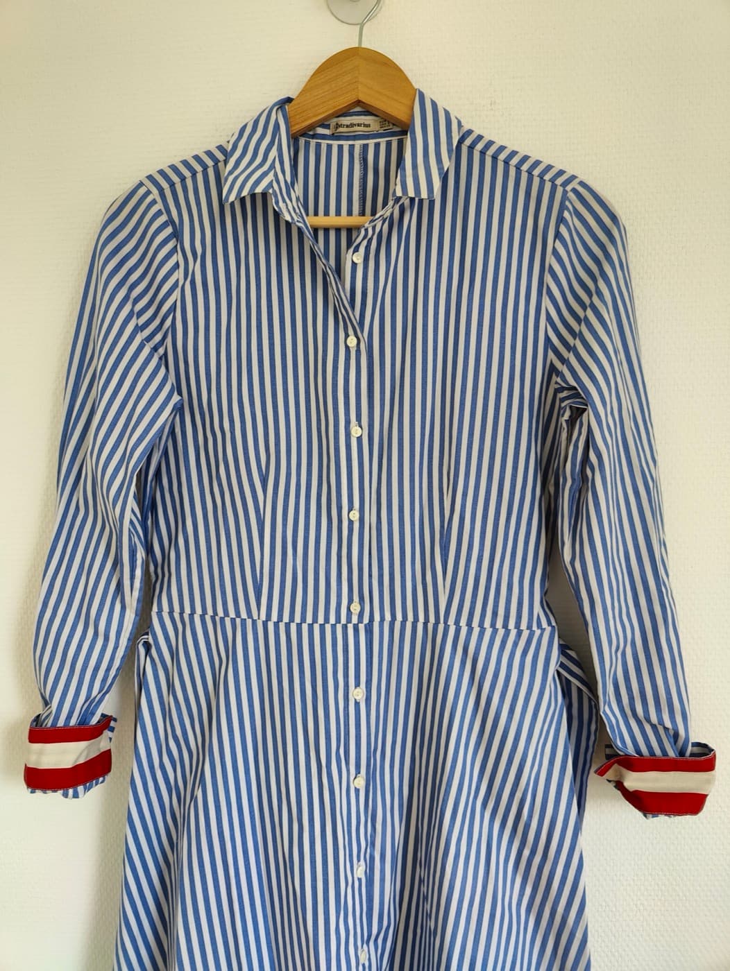 Robe Stradivarius rayée bleu et blanc – Taille S — photo 2