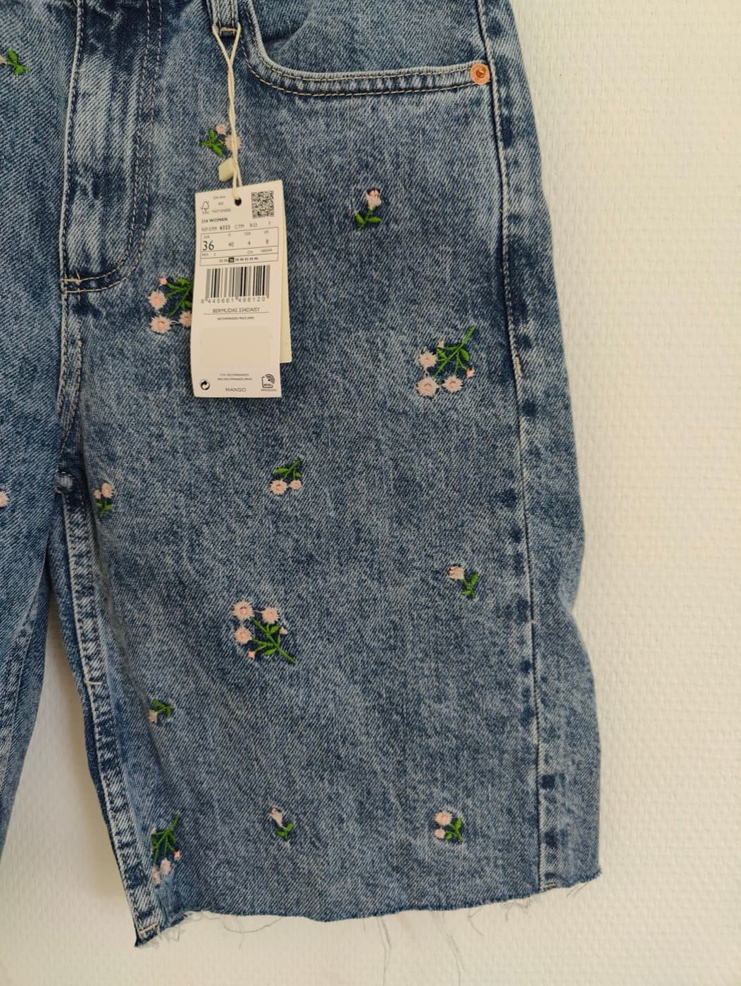Short Mango en denim à broderie florale – Taille 36 — photo 3