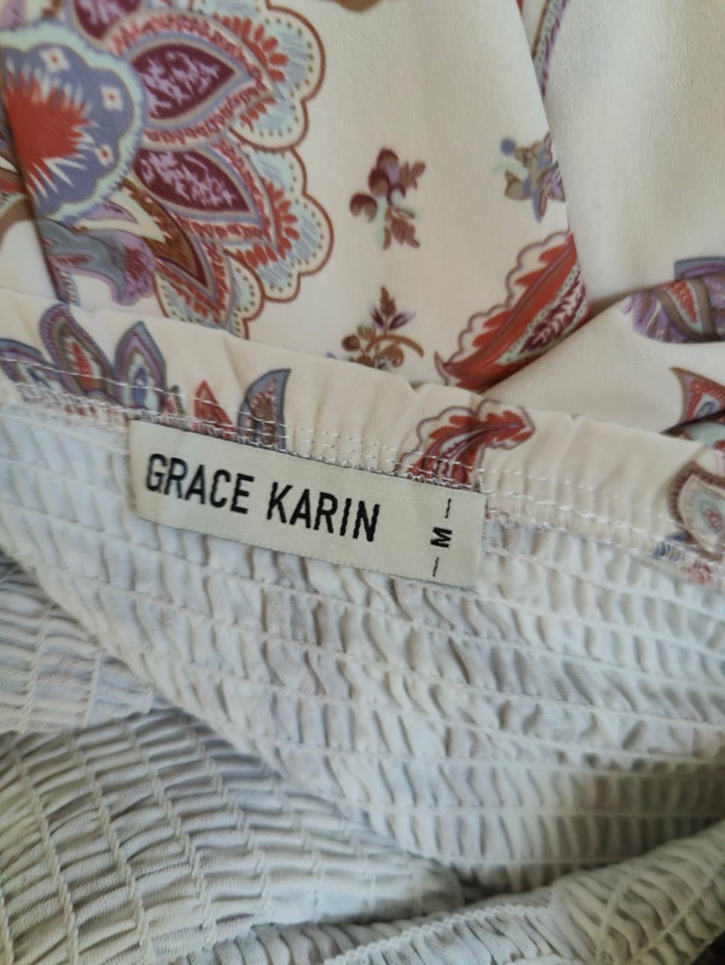 Robe Grace Karin à imprimé floral écru – Taille M — photo 4