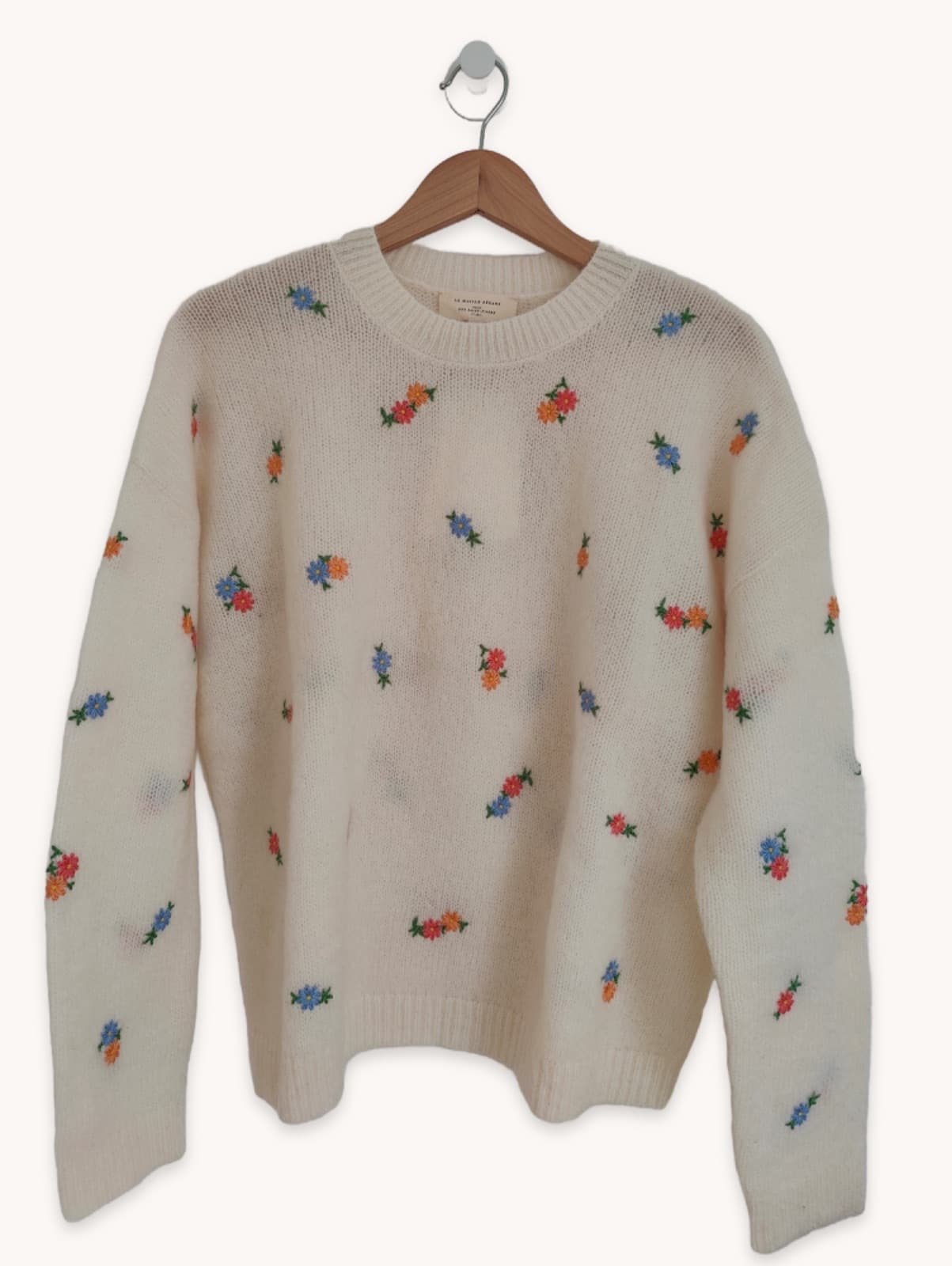 Pull Sézane écru à petites fleurs brodées – Taille M