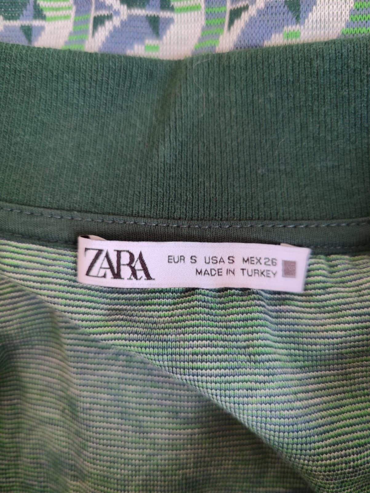 Top Zara imprimé géométrique – Taille S  — photo 5