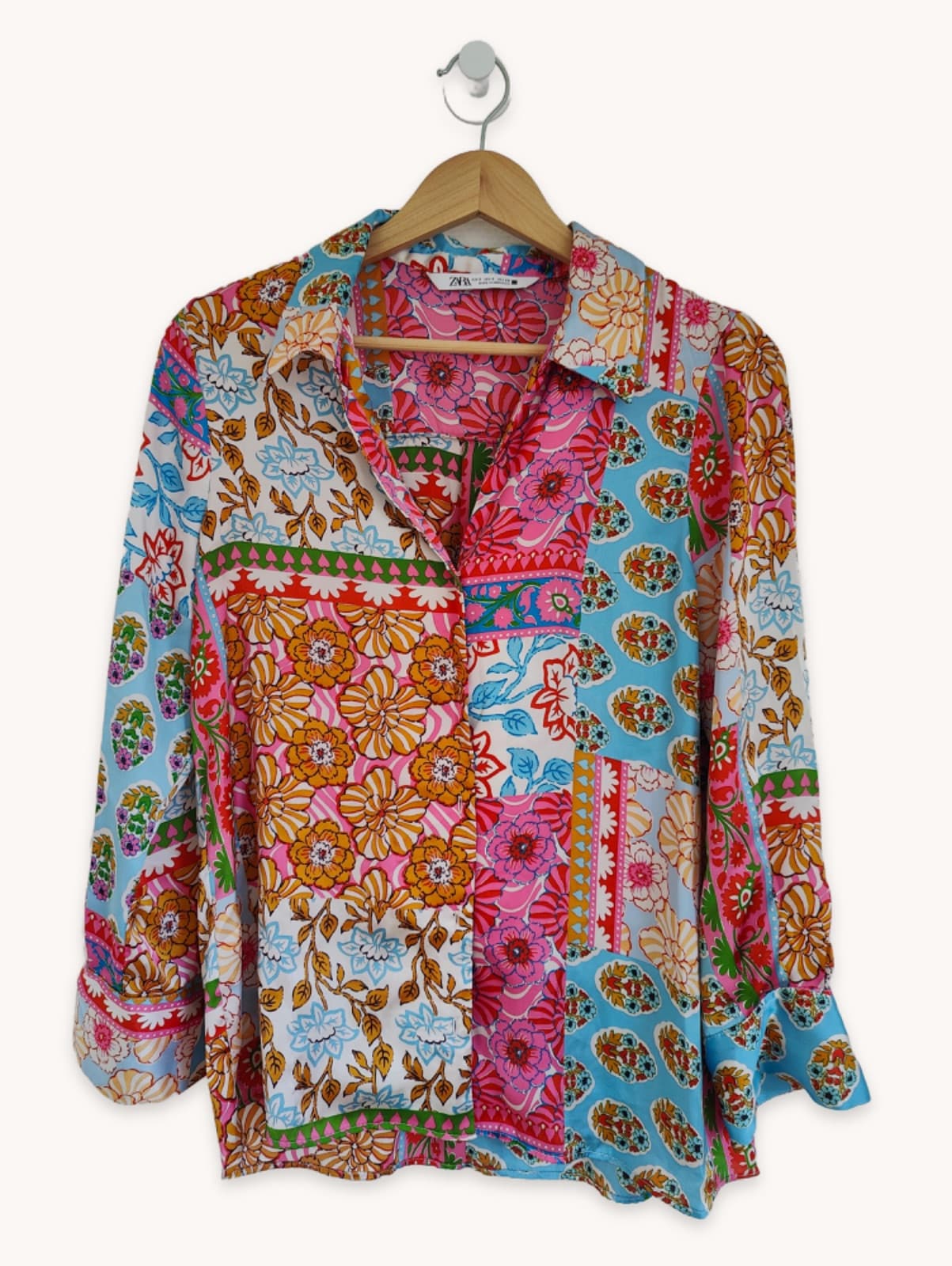 Chemise Zara à imprimé patchwork floral – Taille S