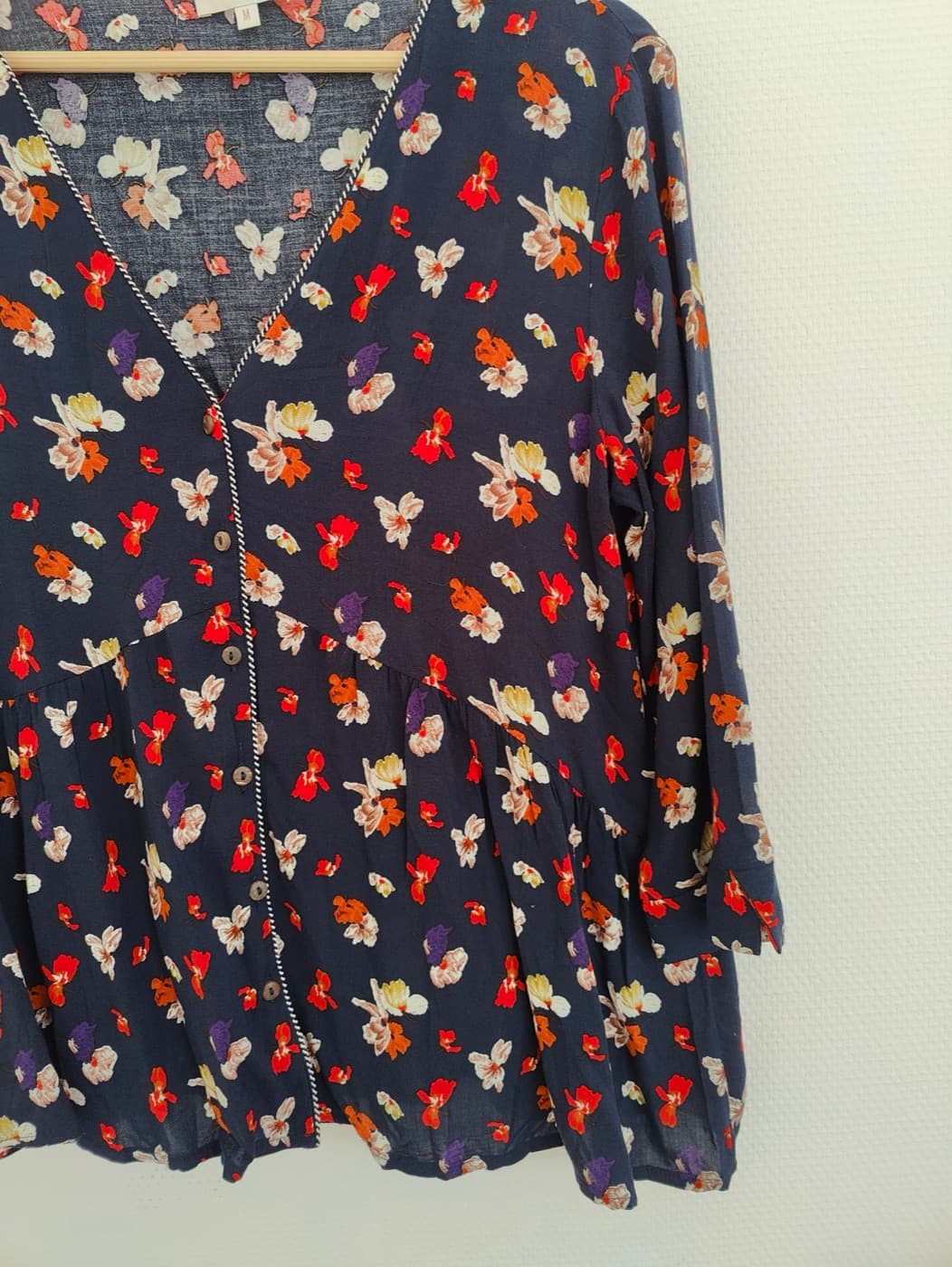 Blouse Grace & Mila à imprimé floral marine – Taille M — photo 3