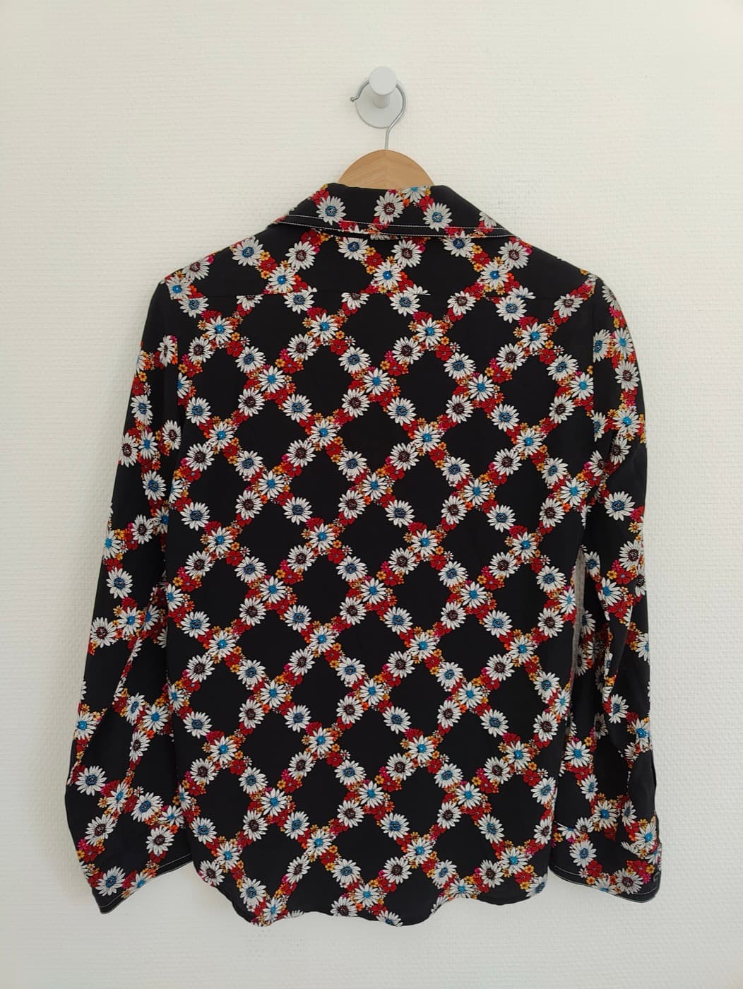 Chemise Sandro en soie imprimé floral – Taille 1 — photo 4