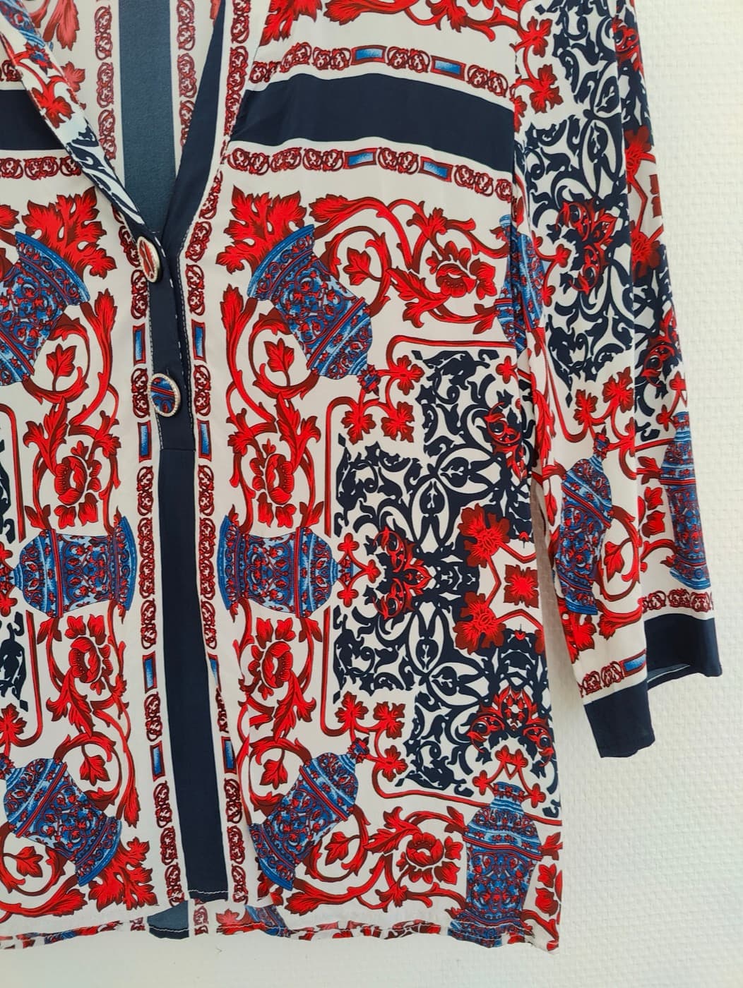 Blouse Claudie Pierlot à imprimé foulard – Taille 36 — photo 4