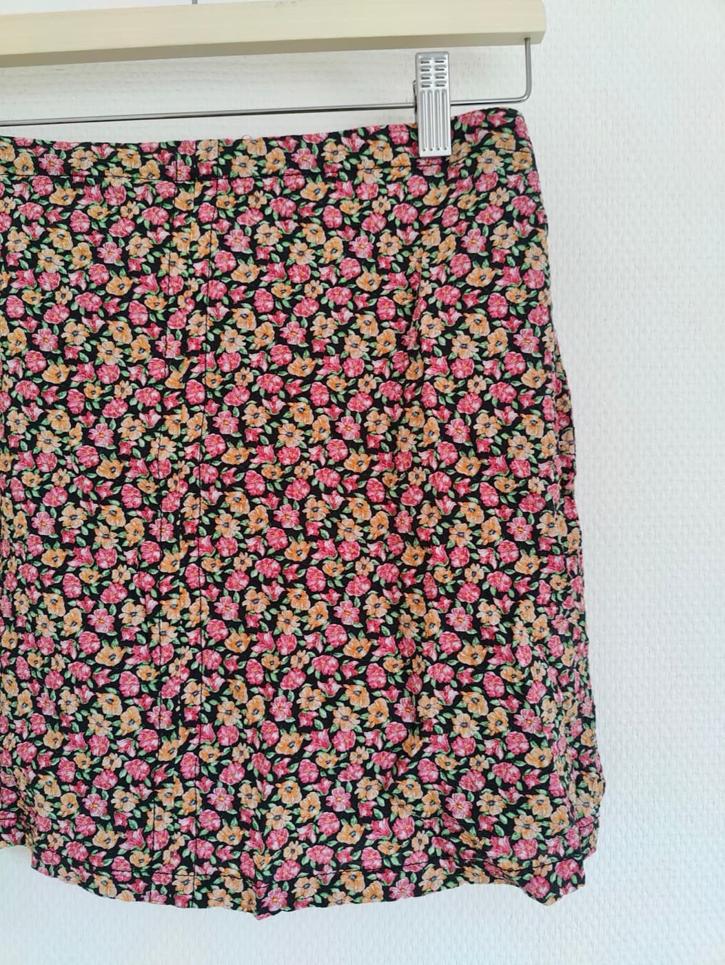 Jupe courte Mango à imprimé floral – Taille S — photo 2