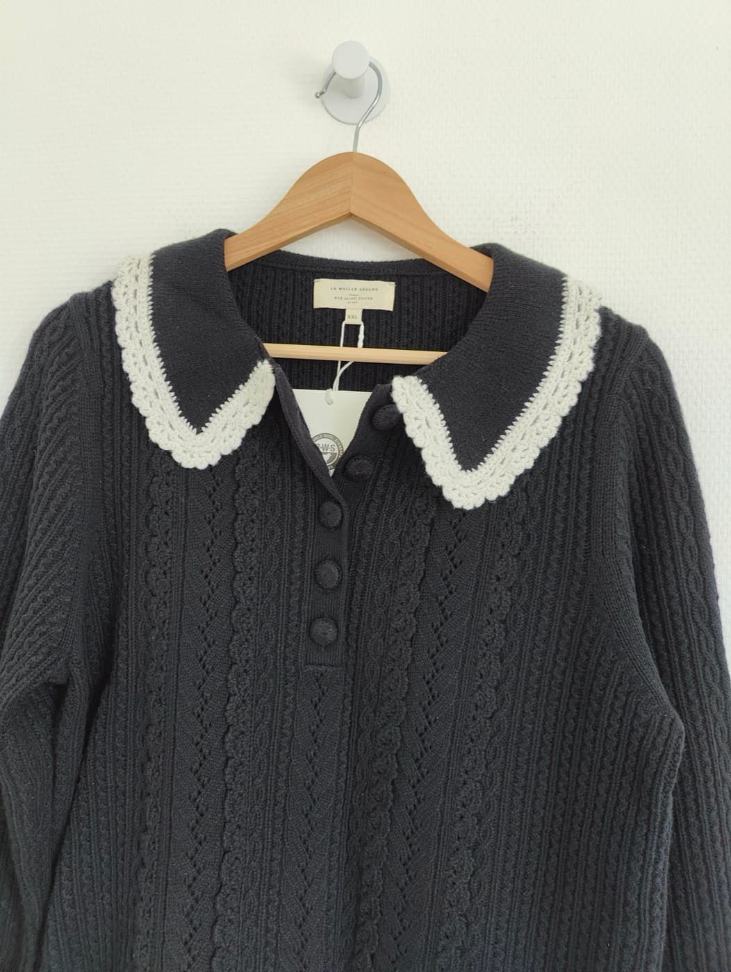 Pull Sézane noir à col Claudine crochet écru – Taille XXL — photo 2