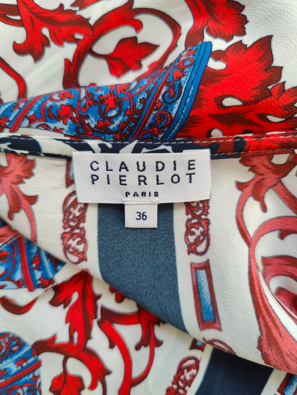 Blouse Claudie Pierlot à imprimé foulard – Taille 36 — photo 6