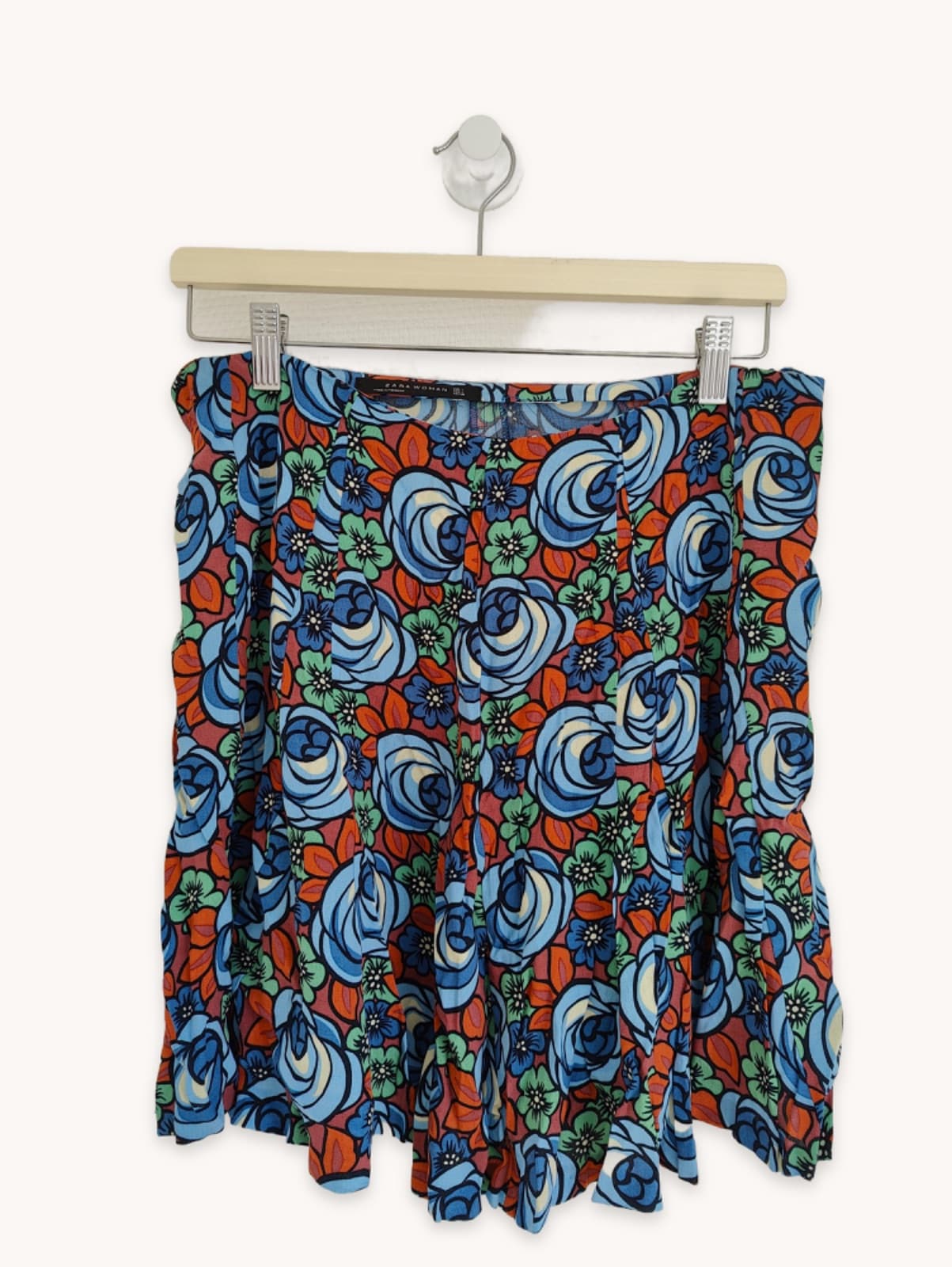 Jupe Zara à imprimé floral rétro – Taille L