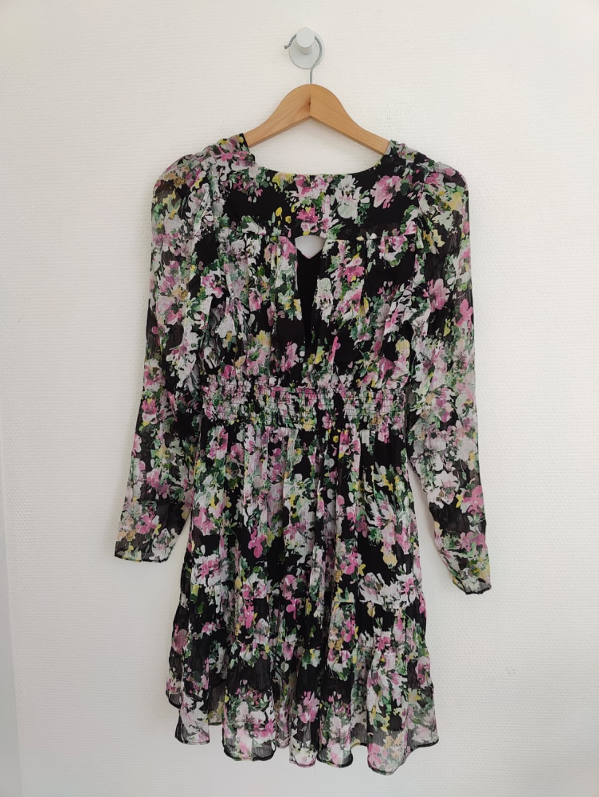Robe Sinéquanone noire à imprimé floral multicolore – Taille M — photo 4
