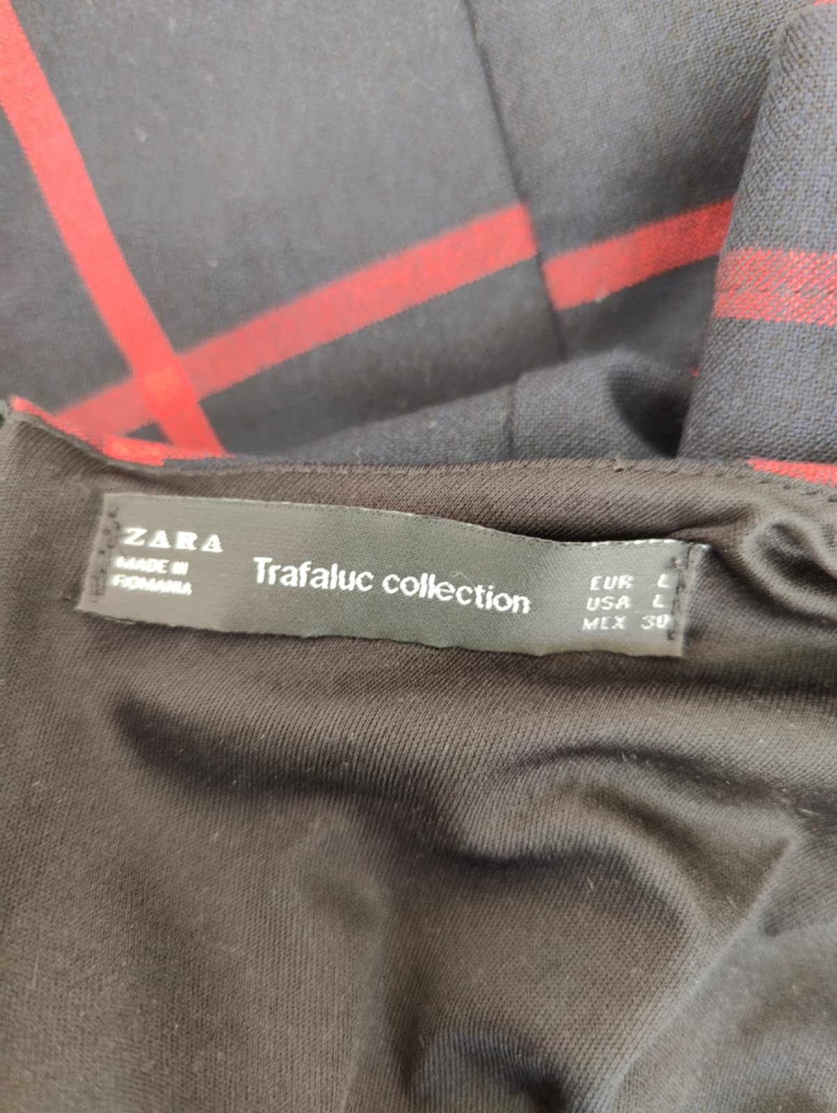 Robe Zara à carreaux bleu marine et rouge avec volants – Taille L — photo 5