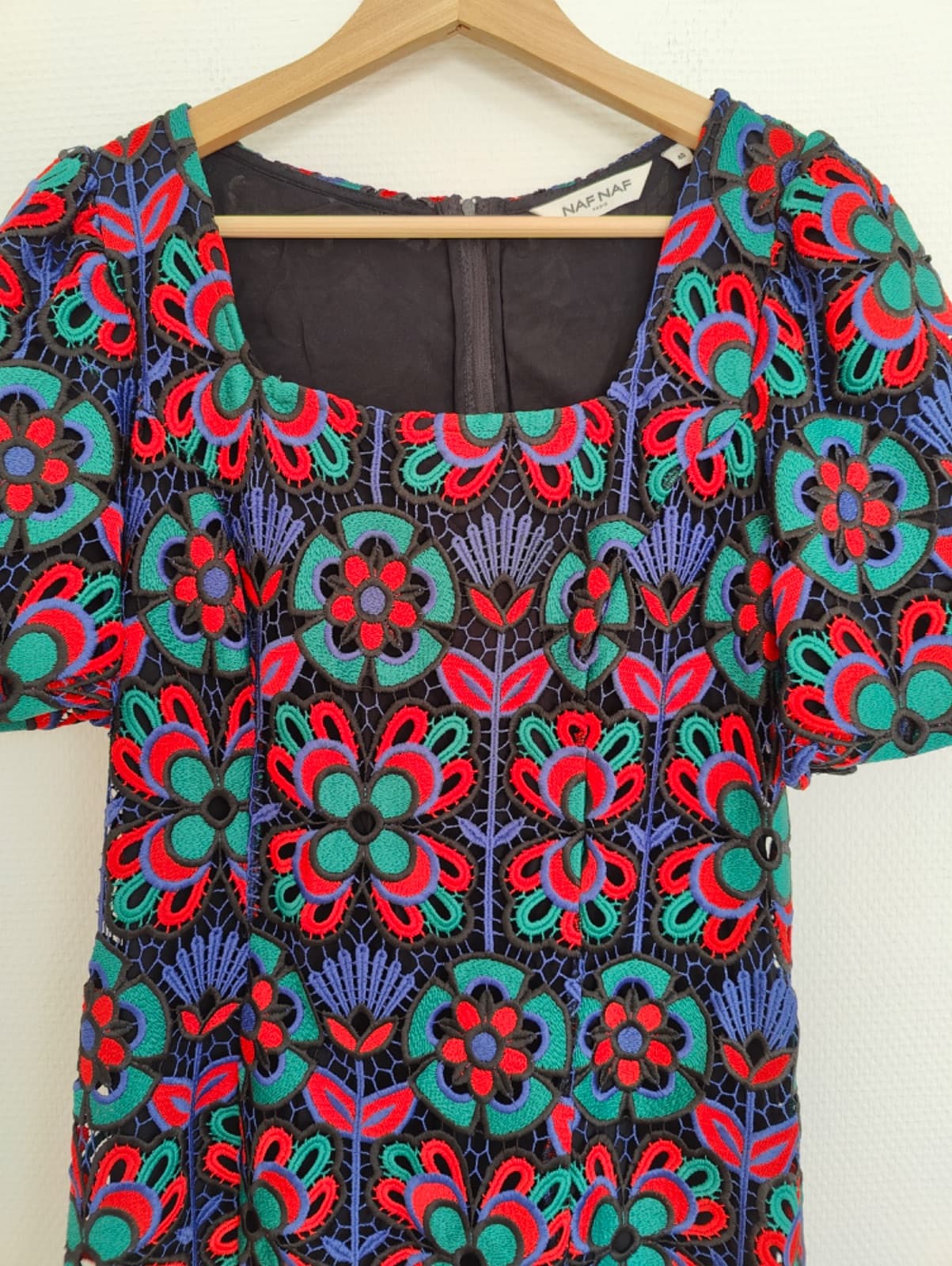 Robe NAF NAF brodée fleurie multicolore – Taille 42 — photo 3