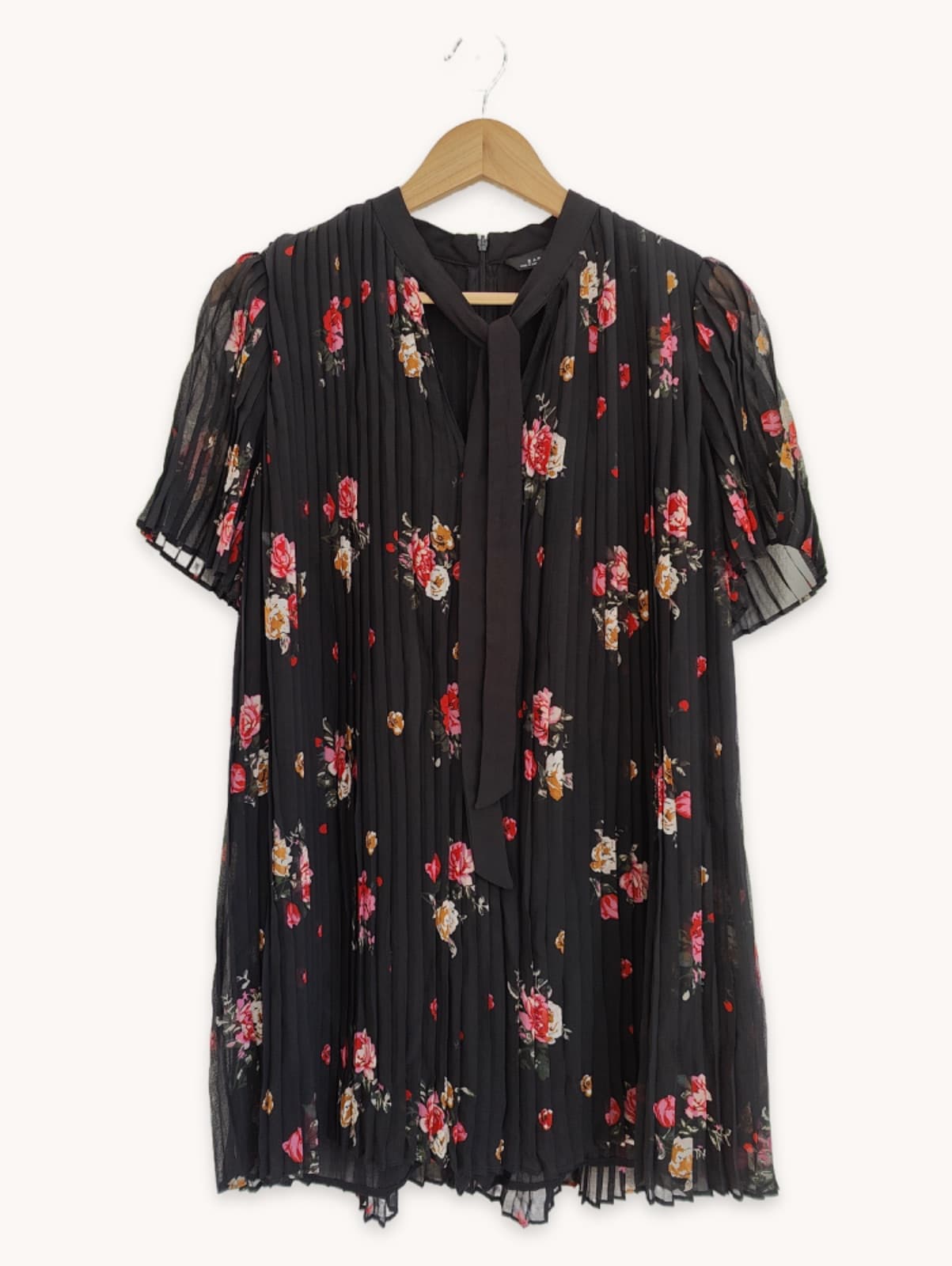 Robe plissée fleurie noire – Taille XS — photo 2