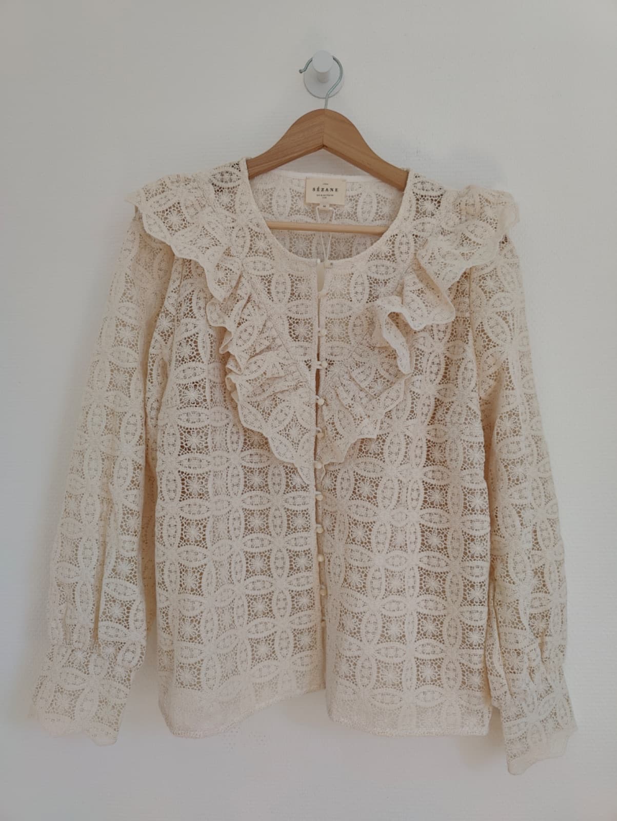 Chemise Sézane en dentelle à volants – Taille 46 — photo 2