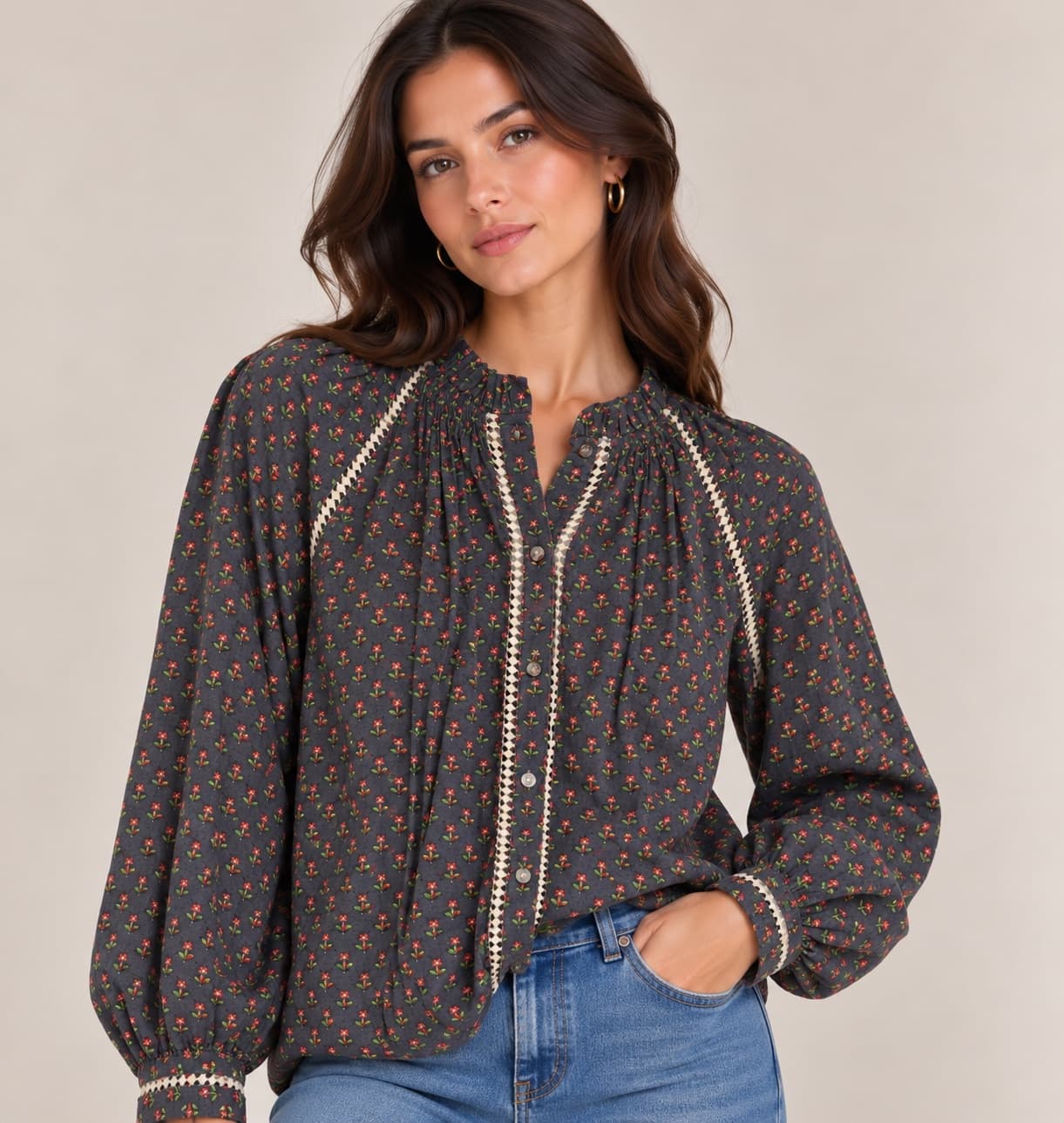 Blouse bleu marine à petites fleurs rouges Sézane – Taille S — photo 1