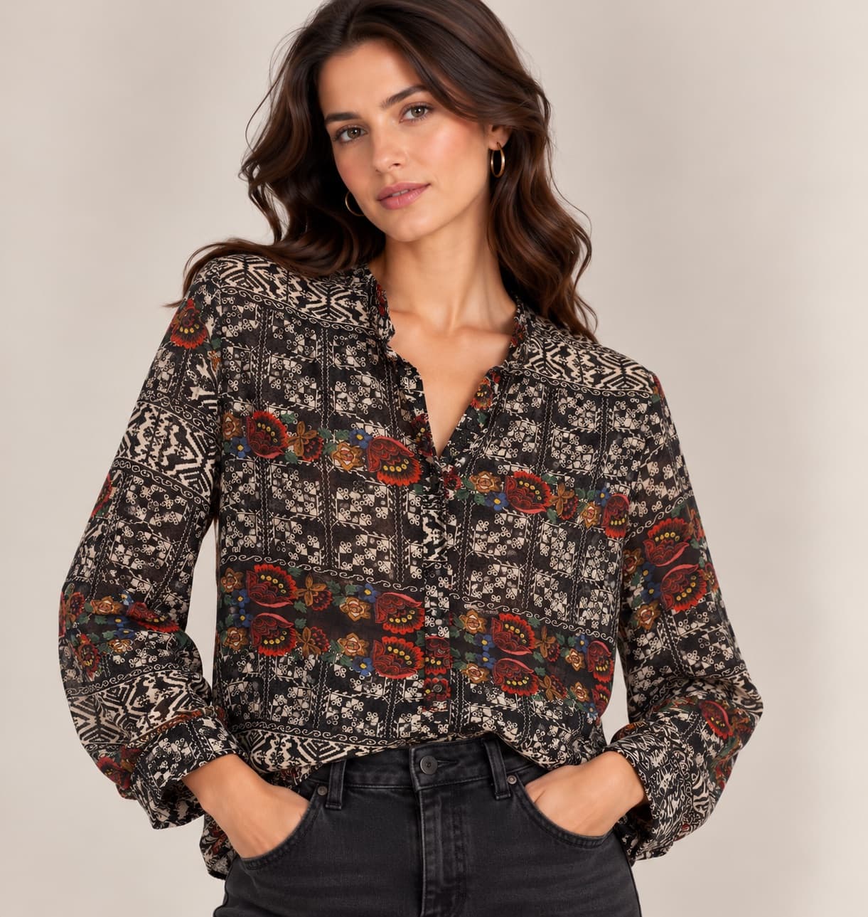 Blouse ethnique fleurie noir et blanc Mango – Taille S — photo 1