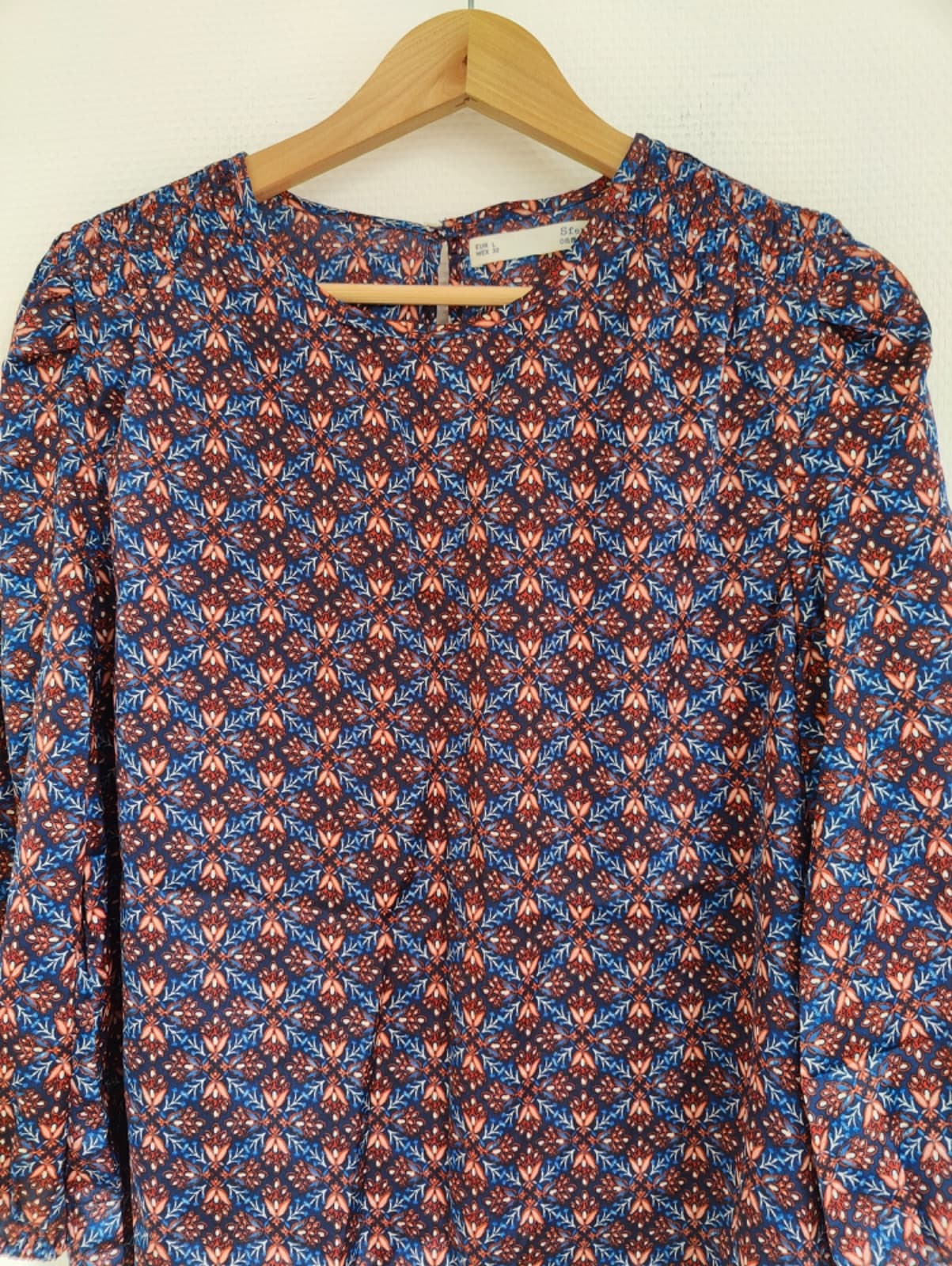 Blouse Sfera imprimé floral bleu et bordeaux – Taille L — photo 3