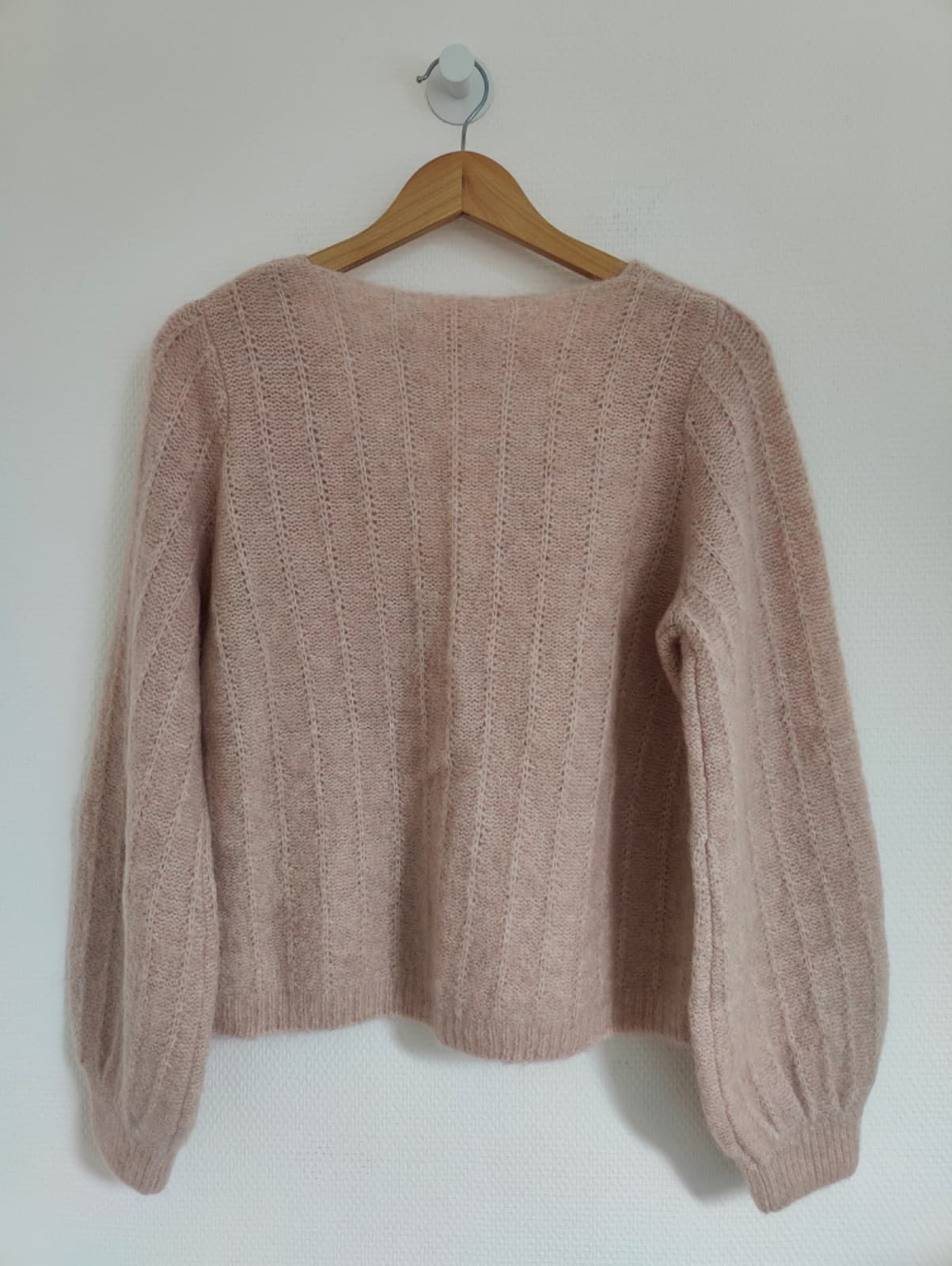 Gilet Sézane rose poudré en maille ajourée – Taille L — photo 4