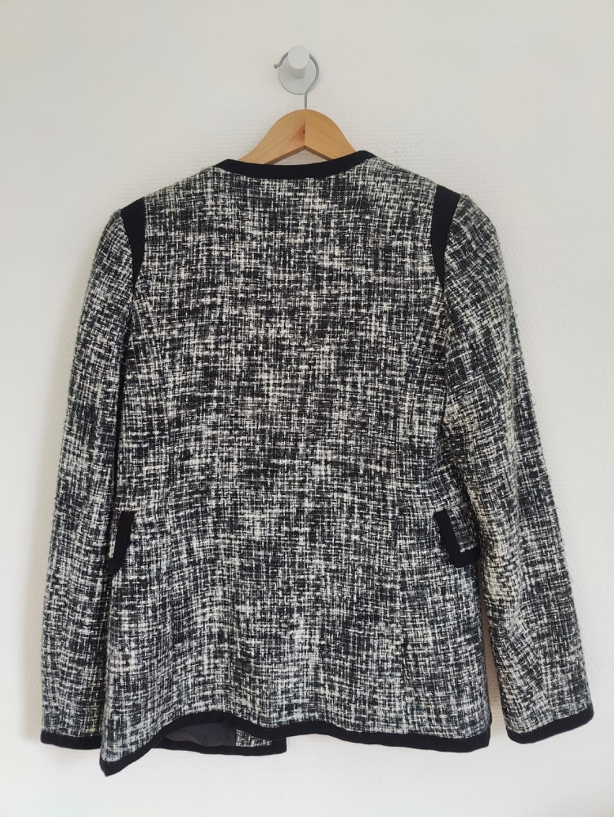 Veste Mango en tweed noir et blanc – Taille S — photo 4
