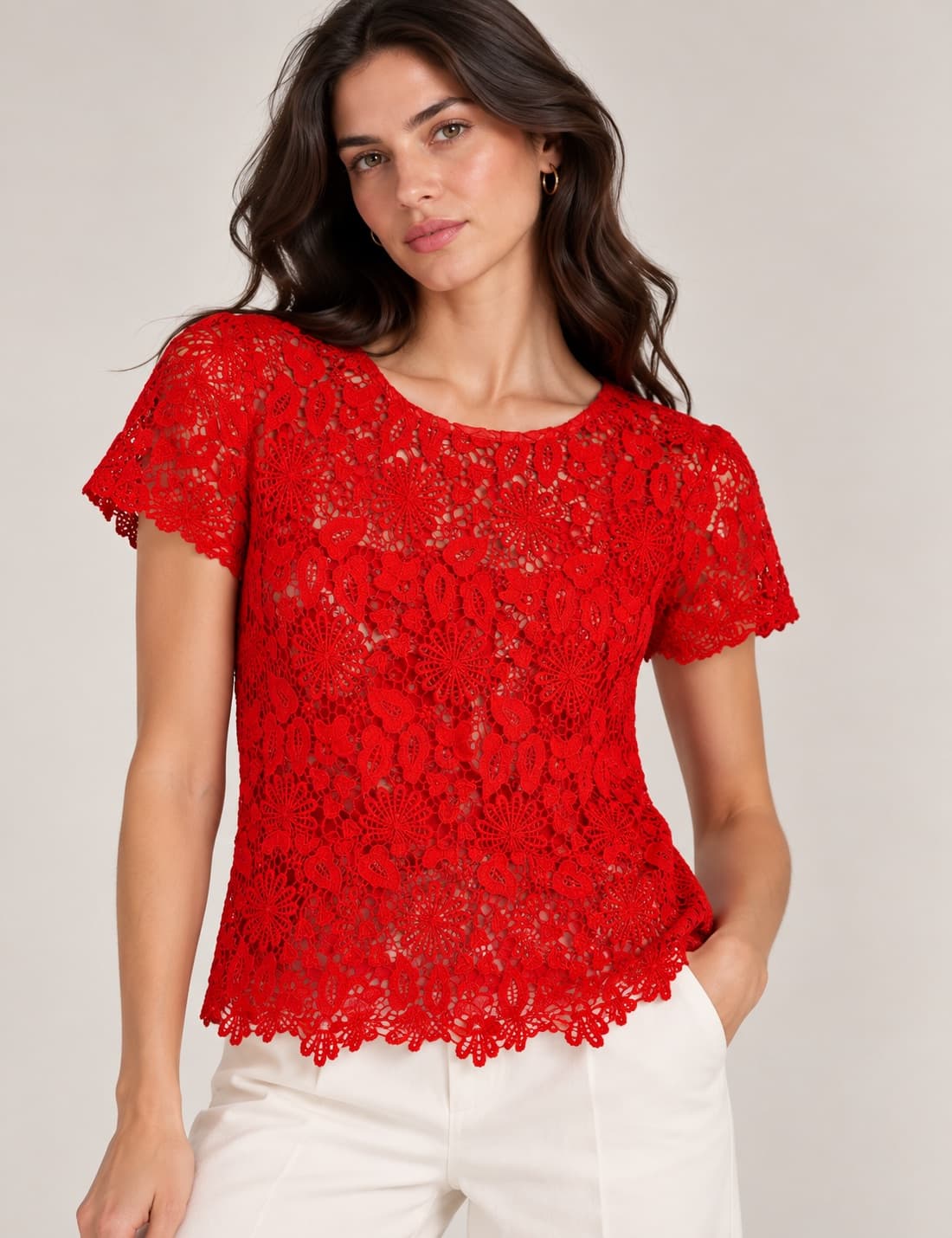 Top in pizzo rosso a maniche corte – Taglia S