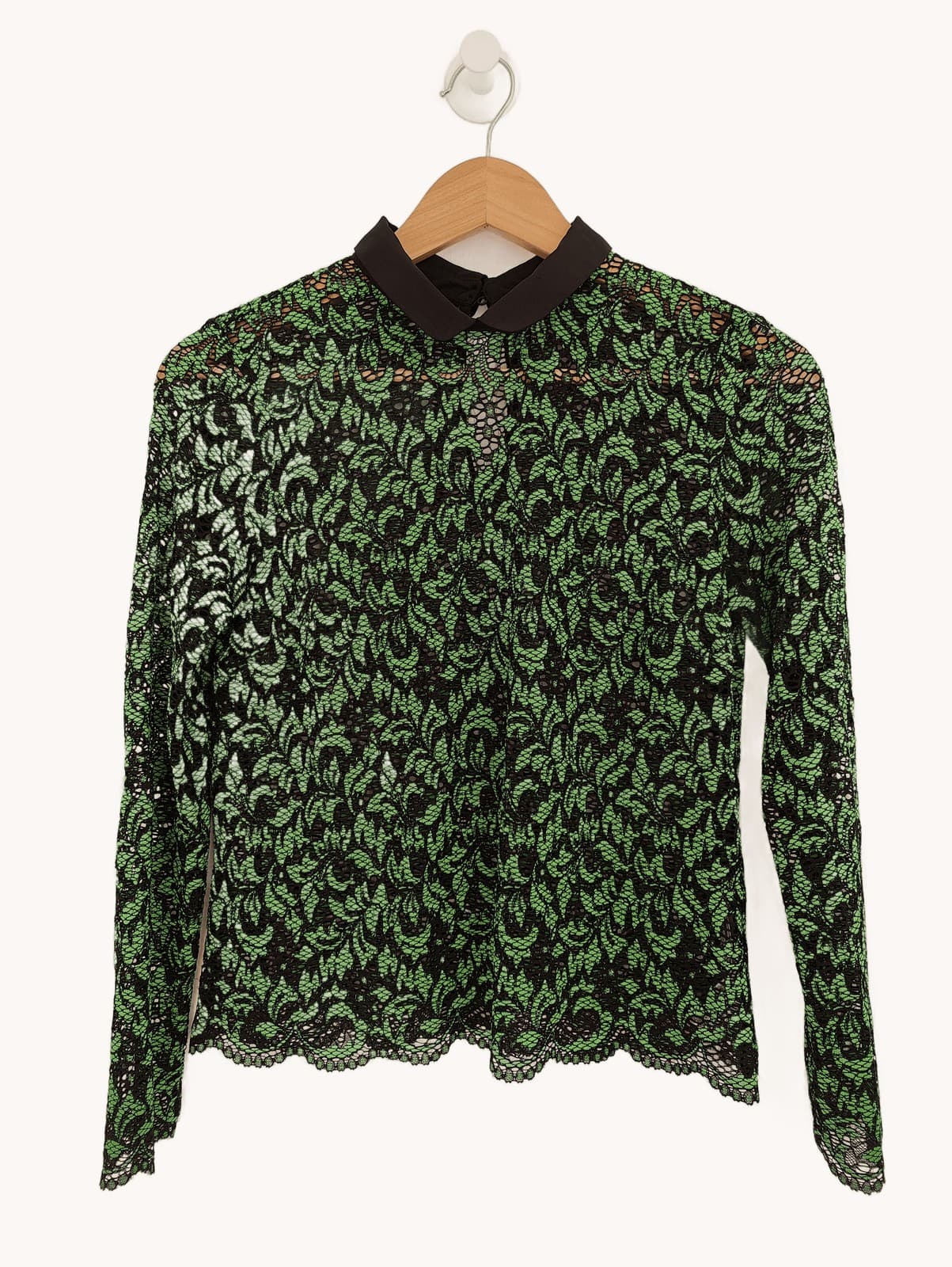 Top en dentelle verte et noire Zara – Taille S