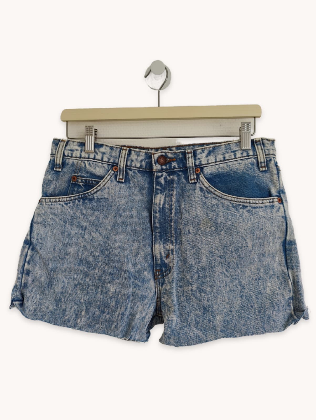 Short en jean Levi's délavé – Taille W33